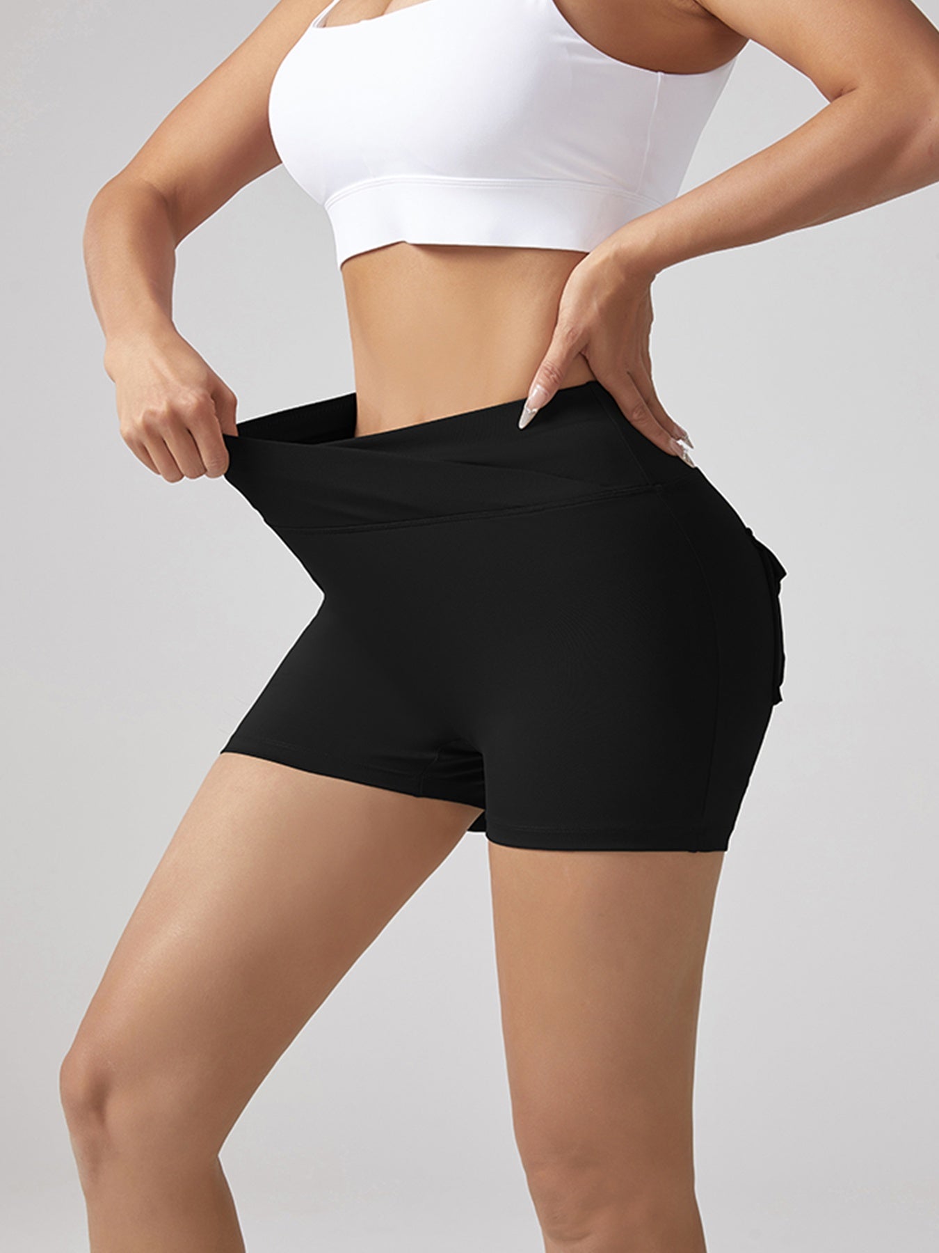 V-Waist Seamless Workout Shorts for Women – Butt Lifting Yoga & Running Shorts with Pockets