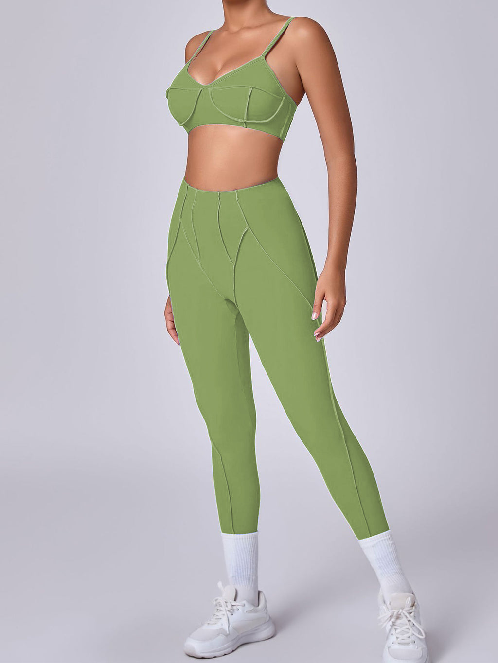 Outer-Seam Yoga Pants – Sleek Studio-to-Street Fit