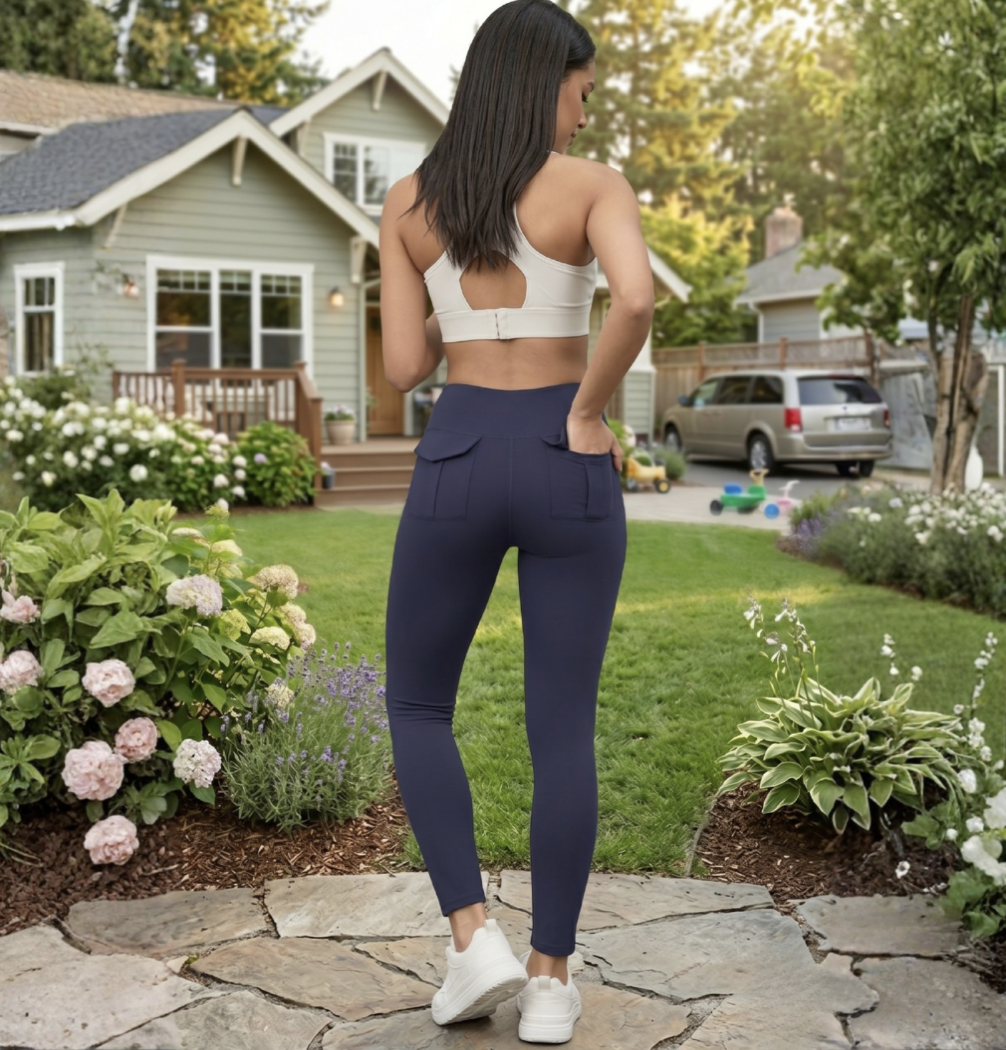 High-Waist Pocket Yoga Leggings – Soft Studio-to-Street Fit